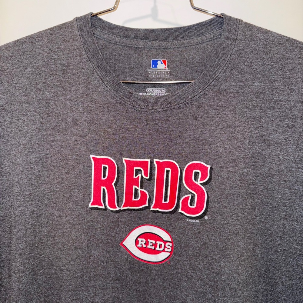 MLB Cincinnati Reds T-Shirt Mens XXL Gray Heather Short Sleeve Graphic Tee
